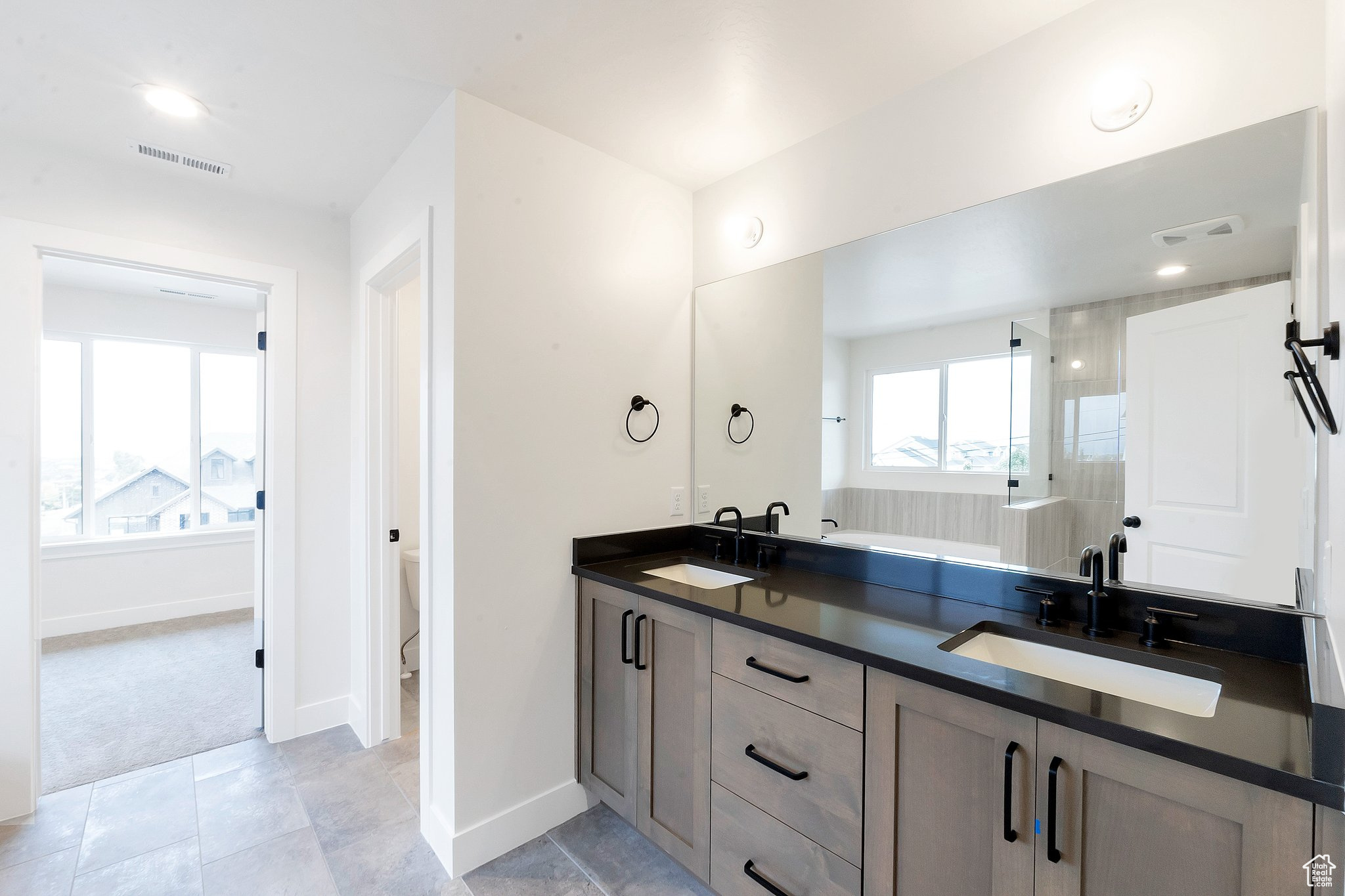 BLOSSOM HILL - Residential