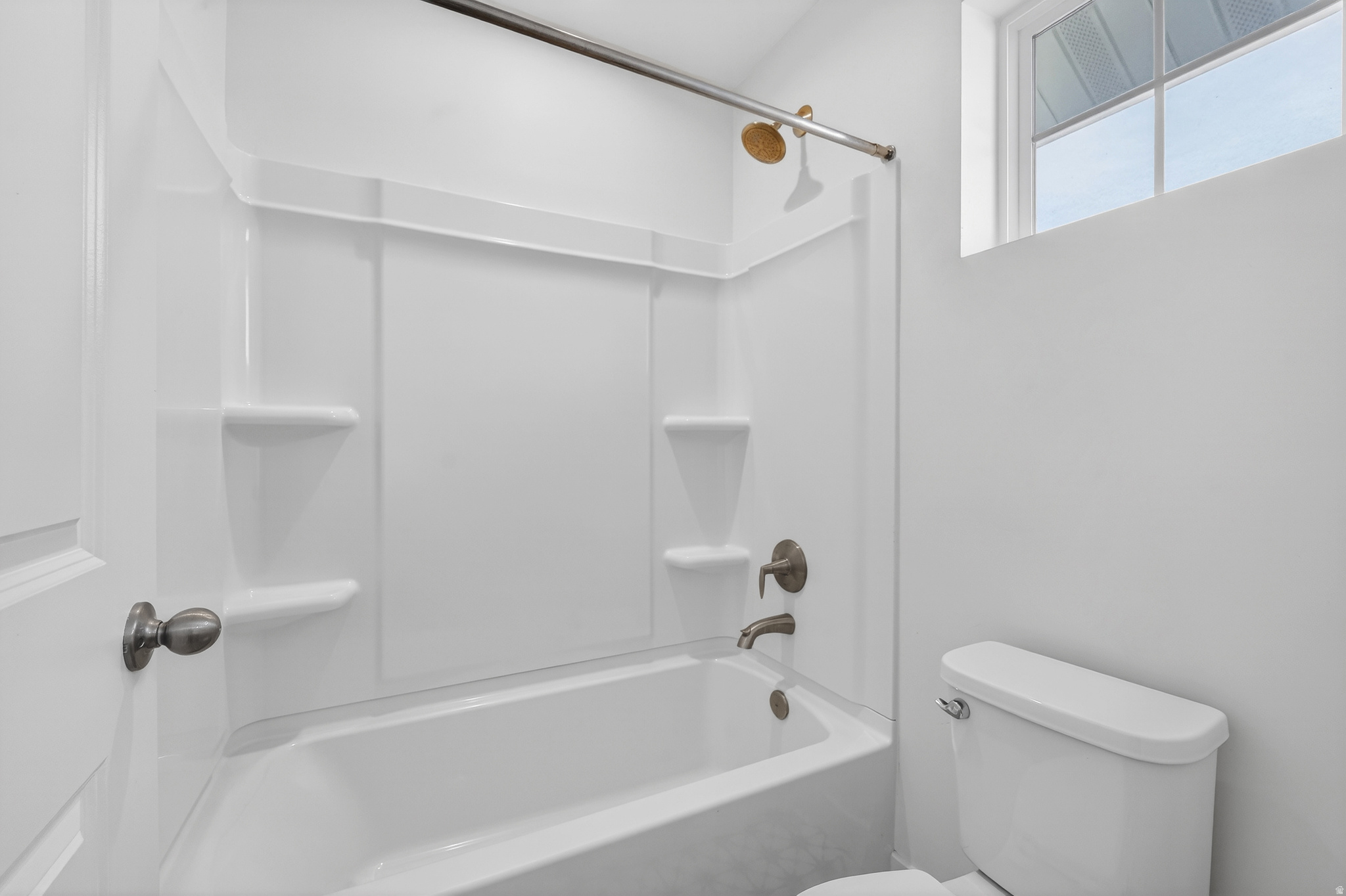 DAYBREAK - Residential