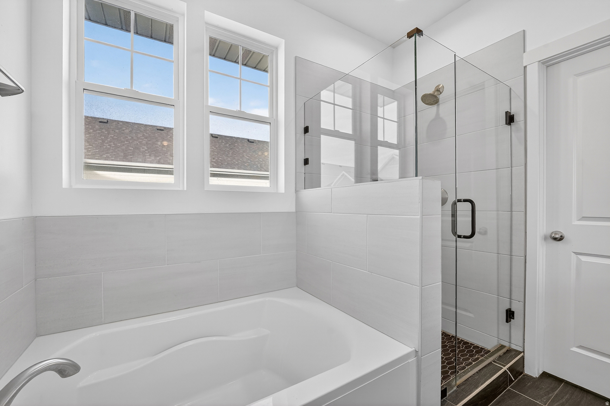 DAYBREAK - Residential