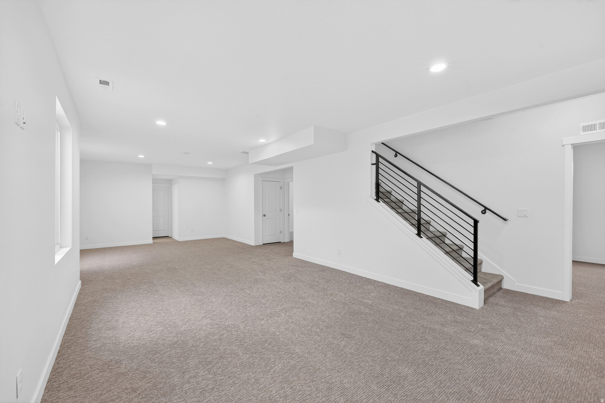 DAYBREAK - Residential