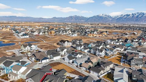 Tiny photo for 11484 S PEBBLE POND RD W, South Jordan, UT 84009 (MLS # 2134790)