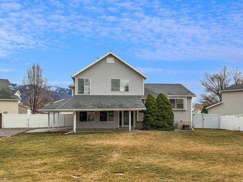 Tiny photo for 1085 N 125 E, Layton, UT 84041 (MLS # 2136699)