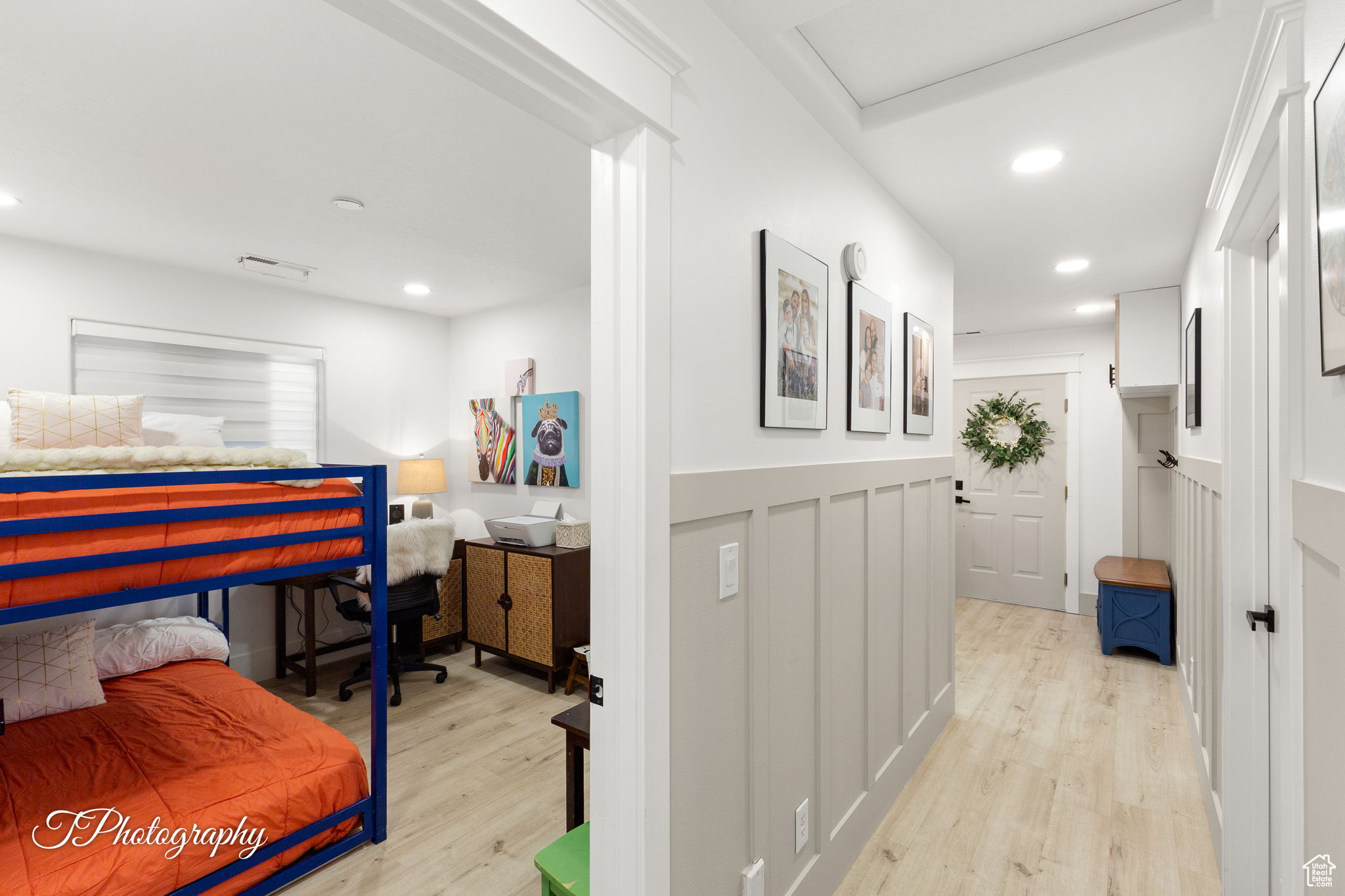 RIDGEPOINTE - Residential