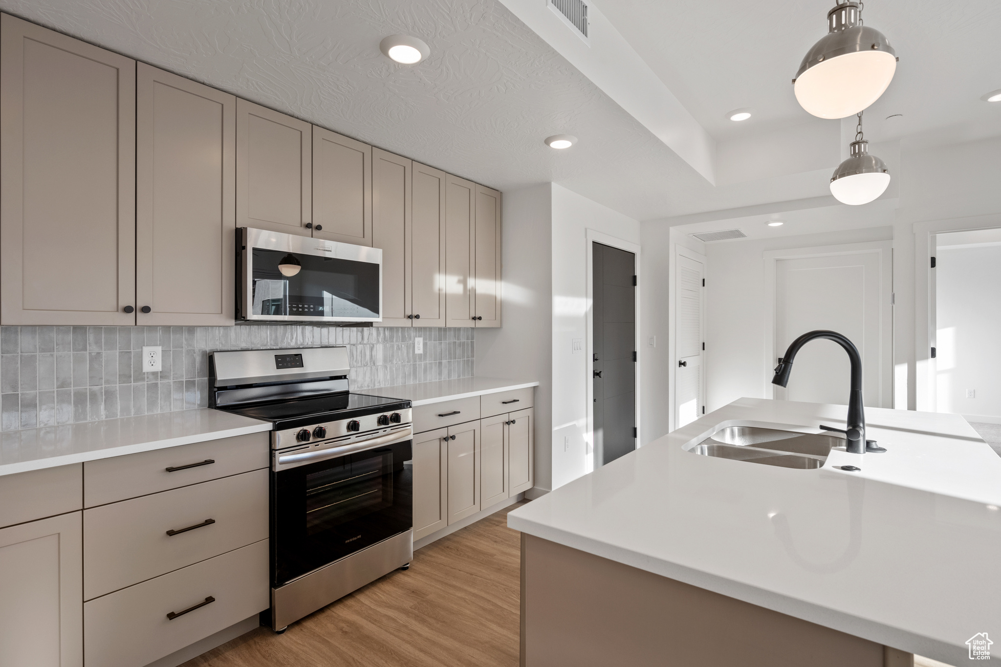 CORAL SPRINGS CONDOMINIUMS - Residential