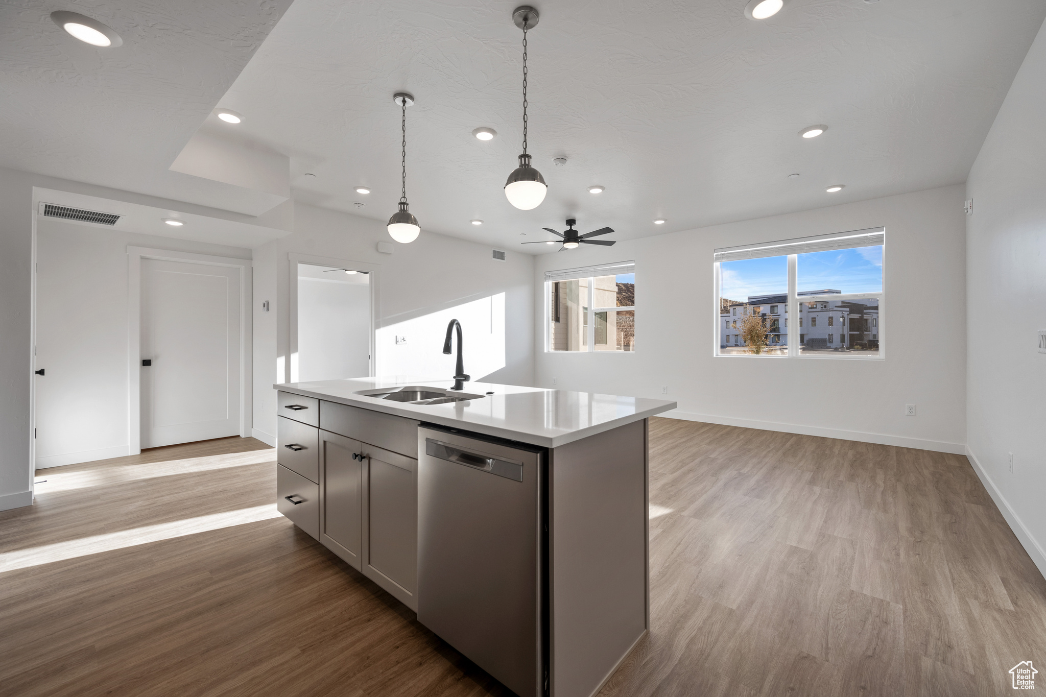 CORAL SPRINGS CONDOMINIUMS - Residential