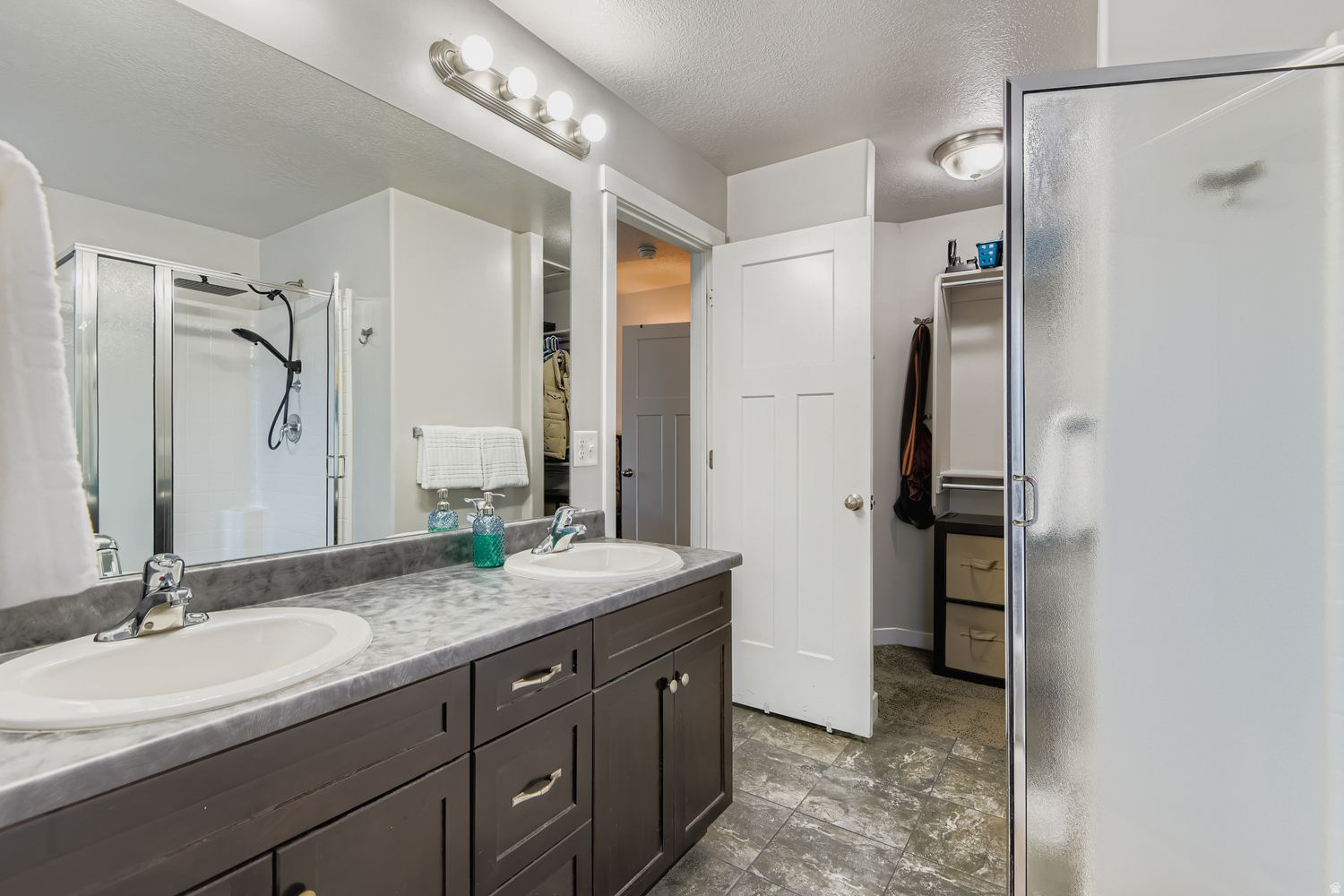 SUNSET HILLS - Residential