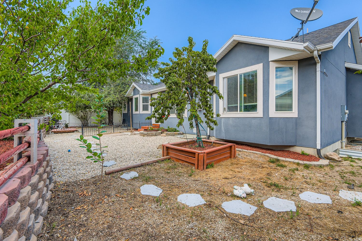 SUNSET HILLS - Residential