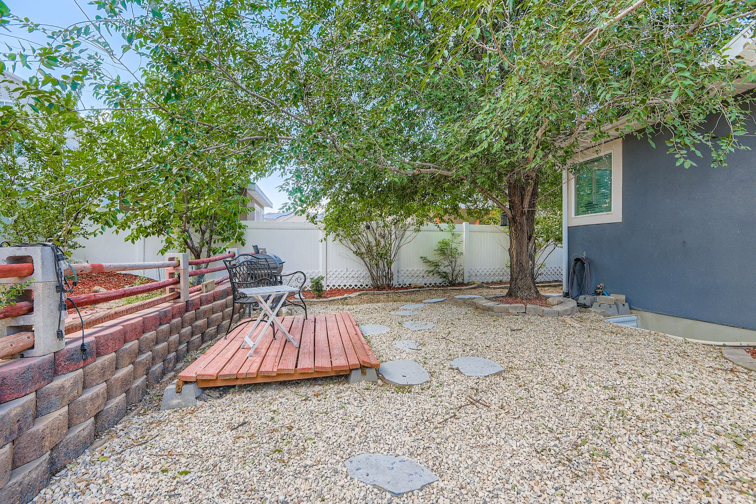 SUNSET HILLS - Residential