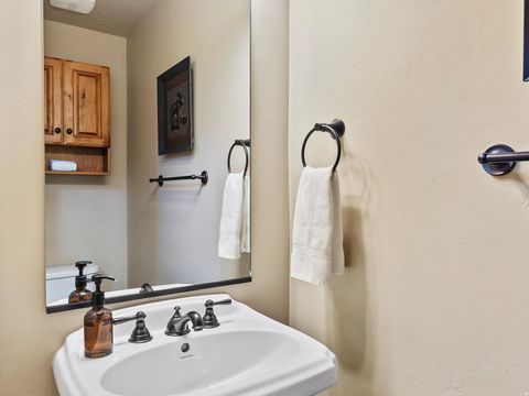 Tiny photo for 5168 E FAIRVIEW LOOP #C606, Eden, UT 84310 (MLS # 2149269)