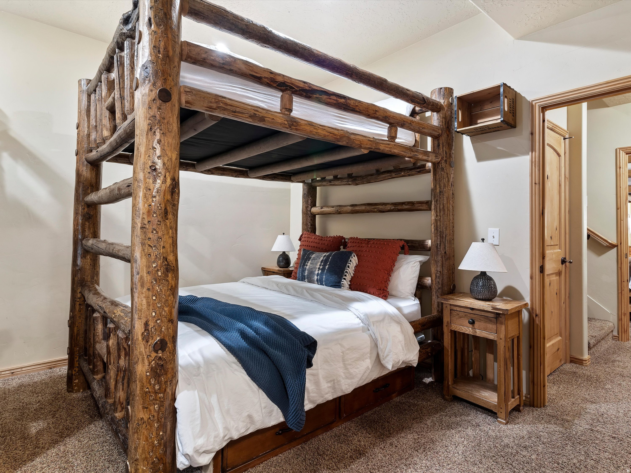 THE CASCADES AT MOOS - Residential