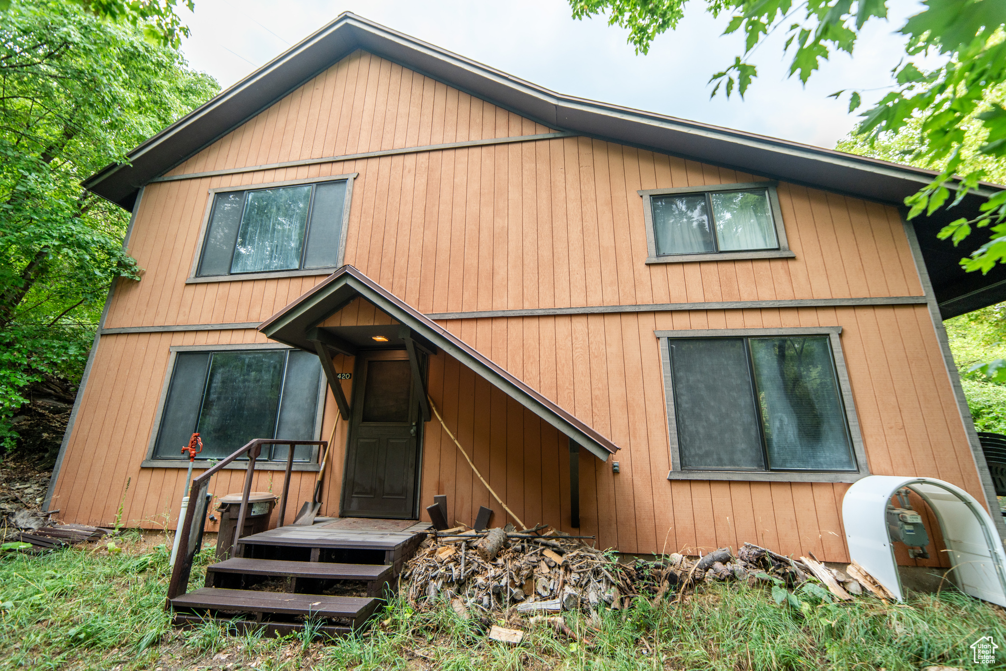SWISS MOUNTAIN ESTATES - Residential