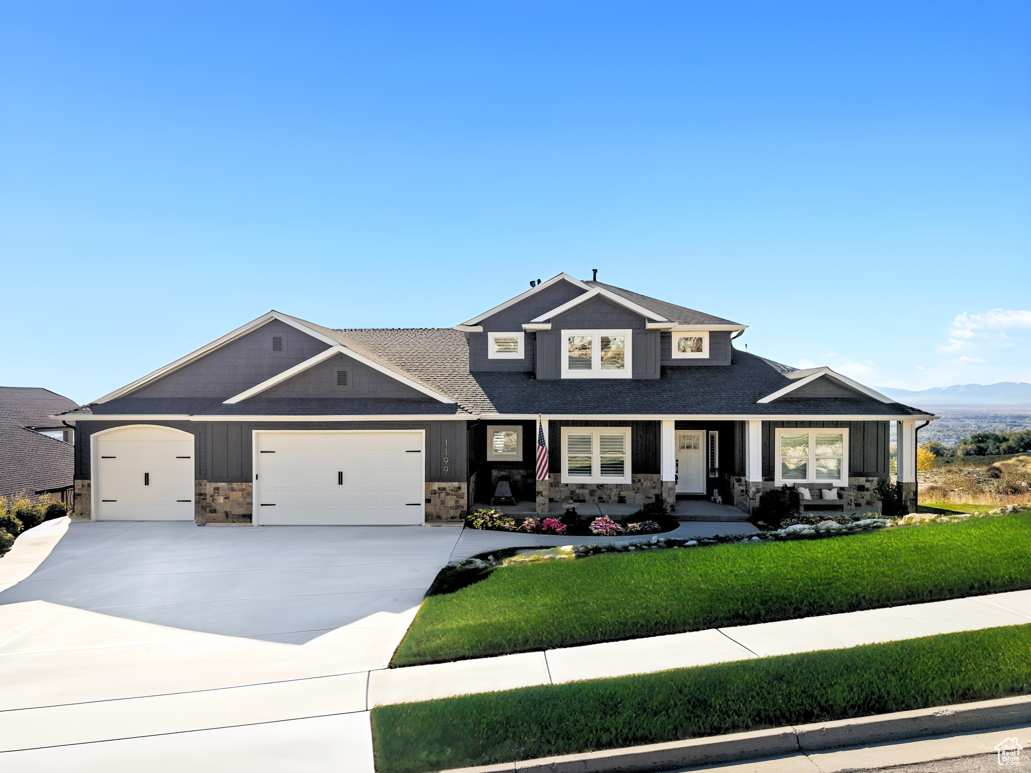 DEER CREST - Residential