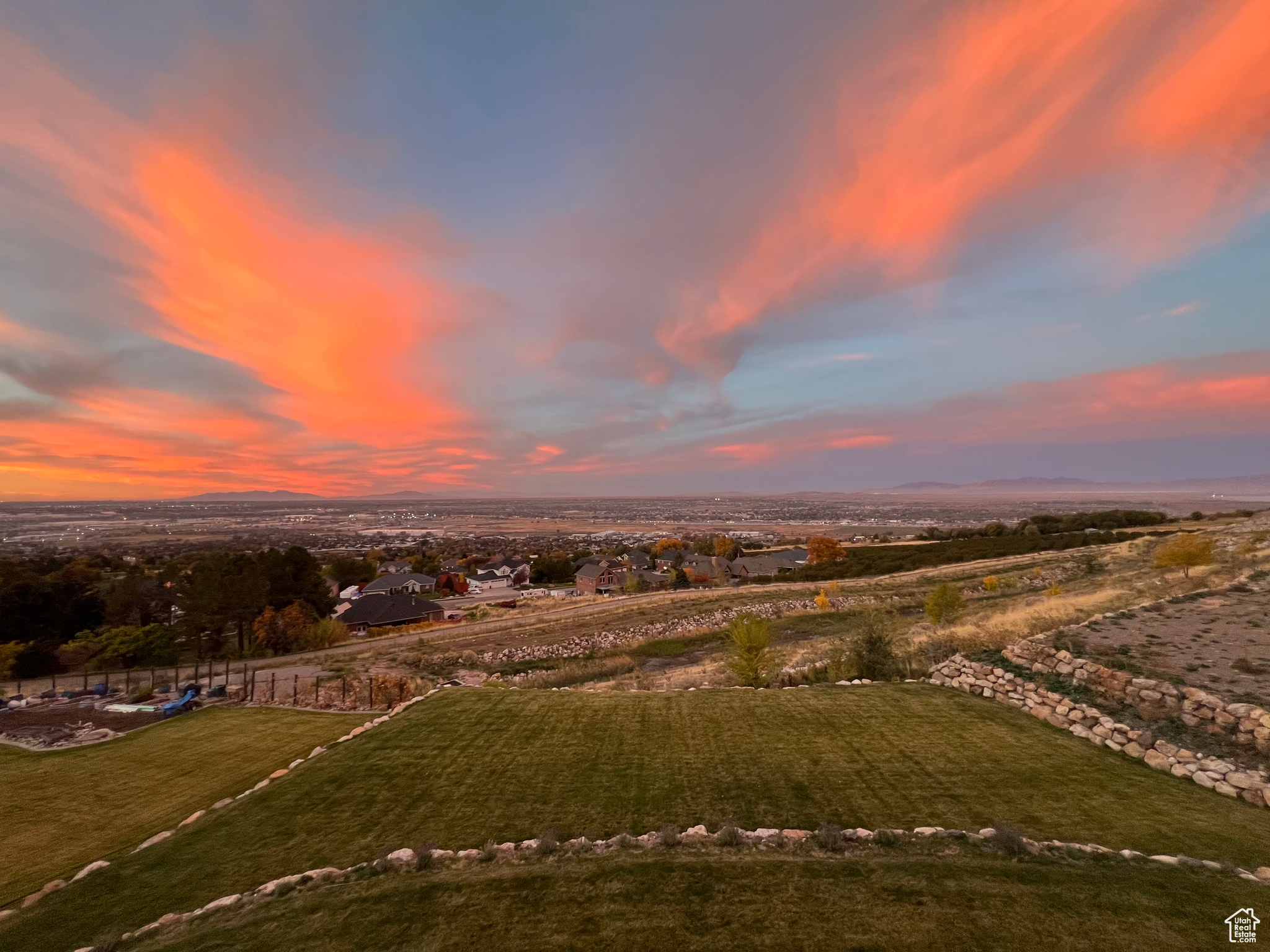 DEER CREST - Residential