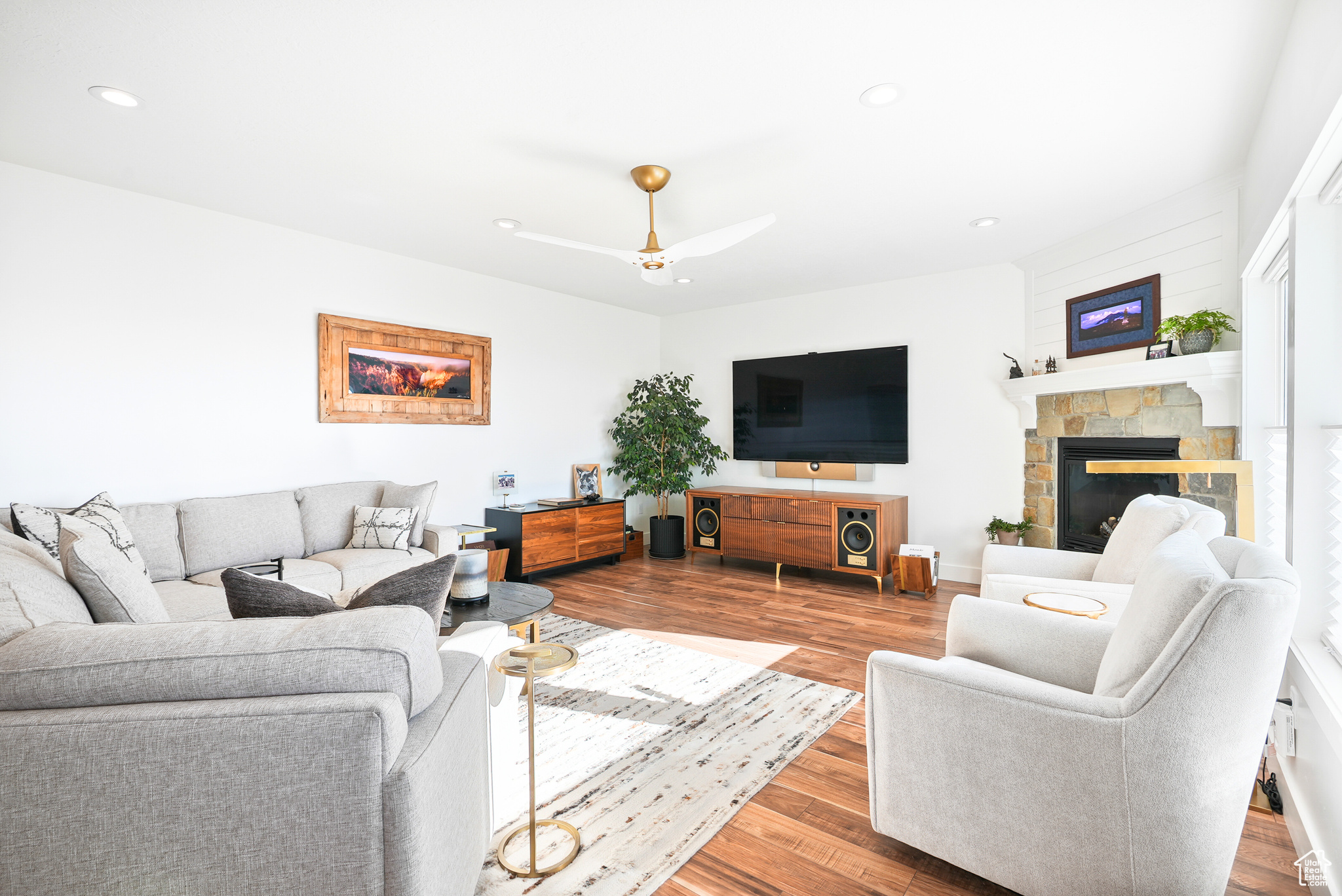 DEER CREST - Residential