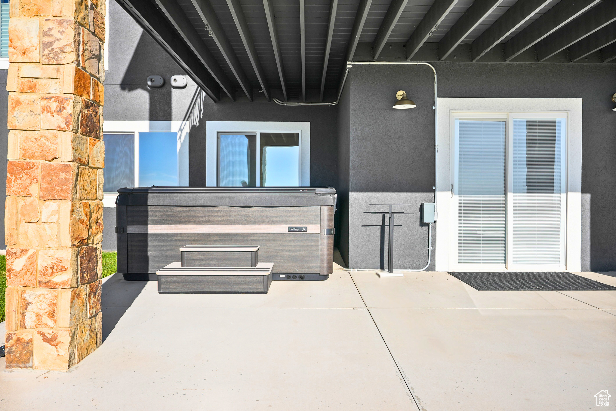 DEER CREST - Residential