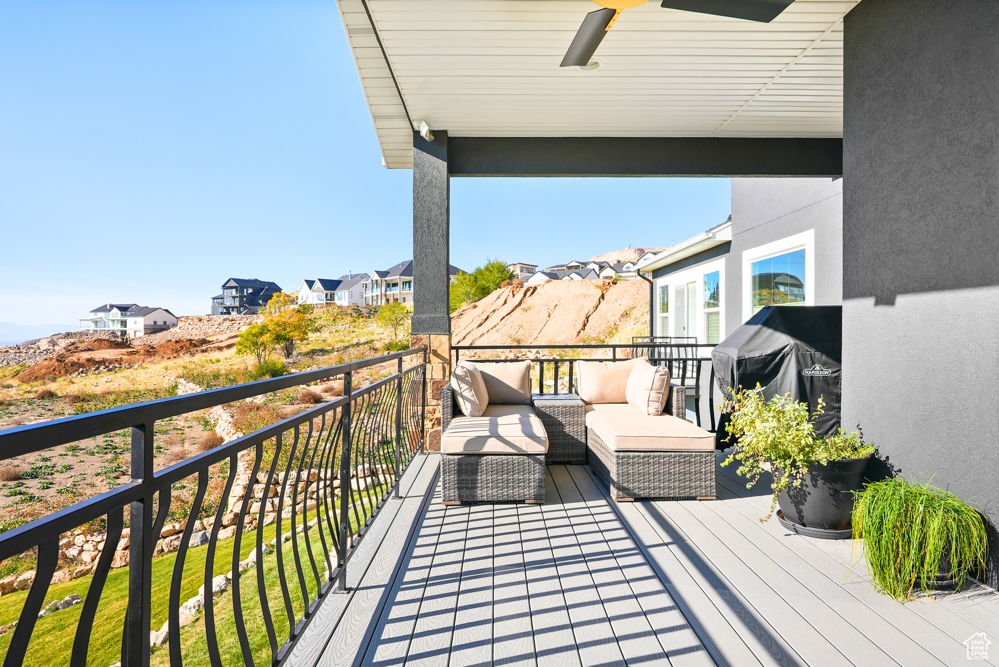 DEER CREST - Residential