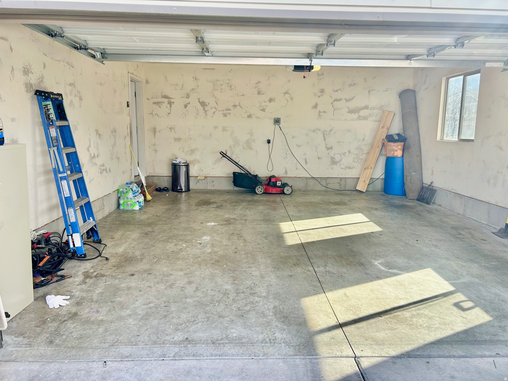 WEST GATE - Residential