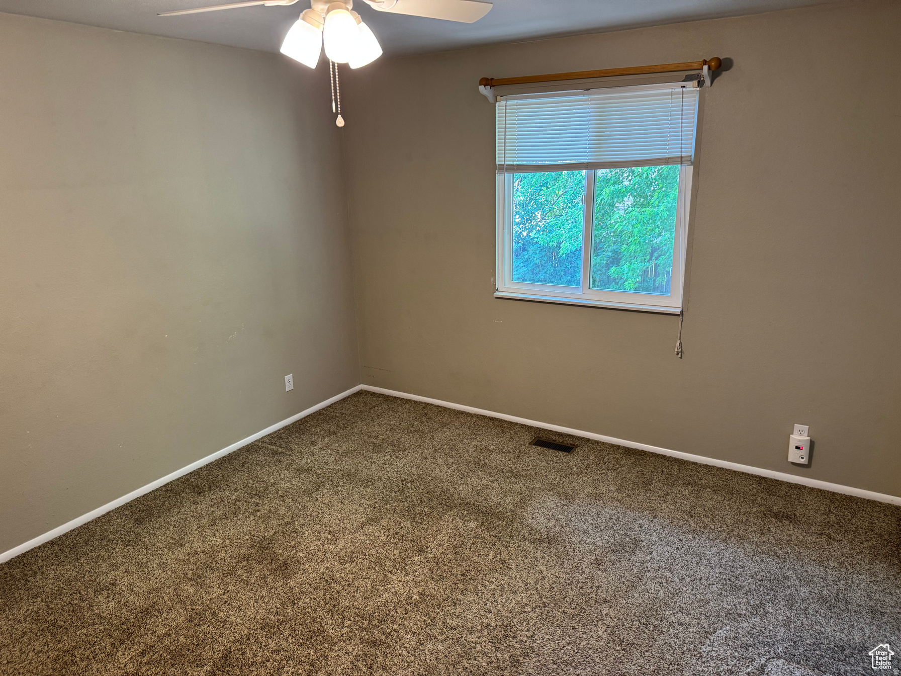 CHARLIE WALKER - Residential