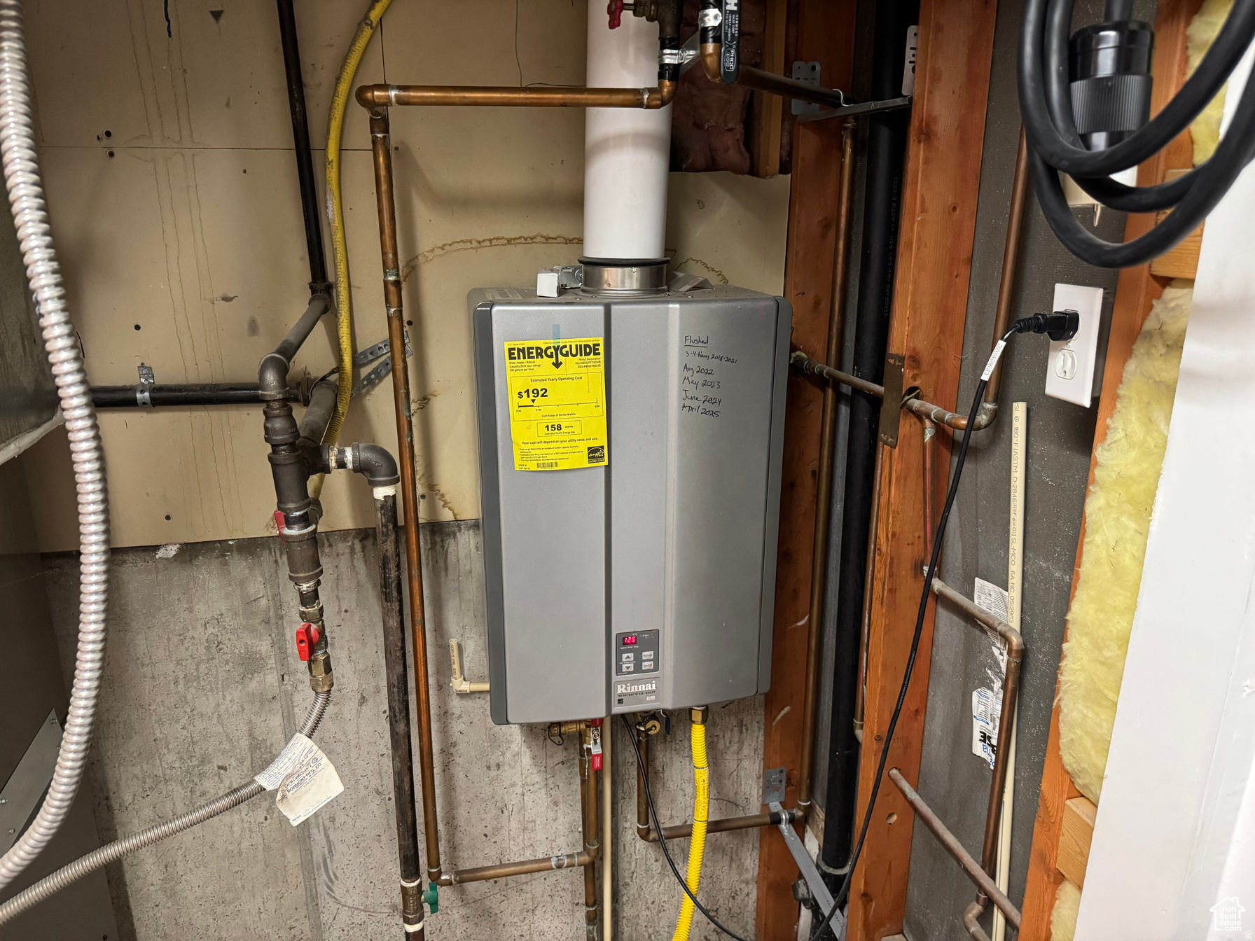 CHARLIE WALKER - Residential