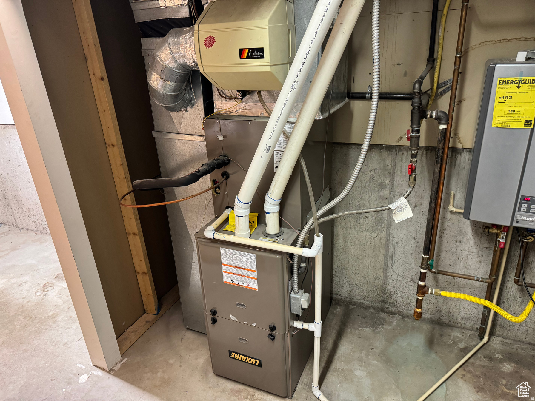 CHARLIE WALKER - Residential