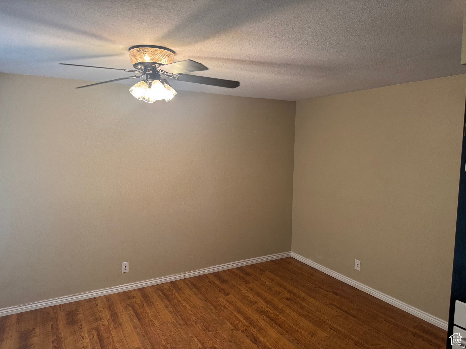 CHARLIE WALKER - Residential