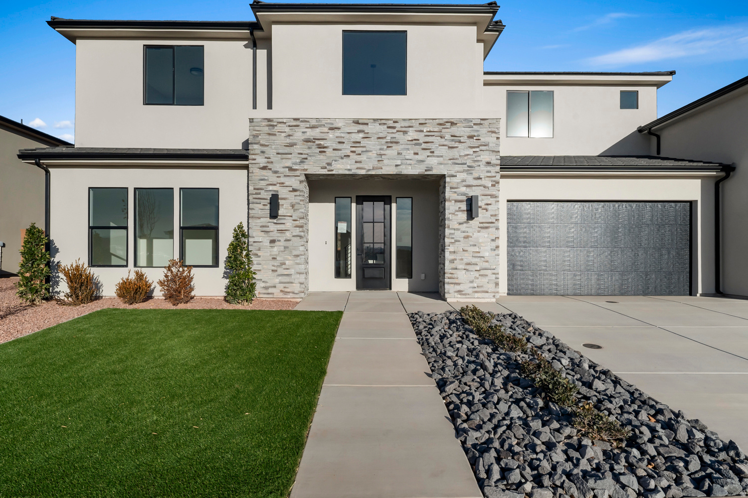 RED SANDS - Residential