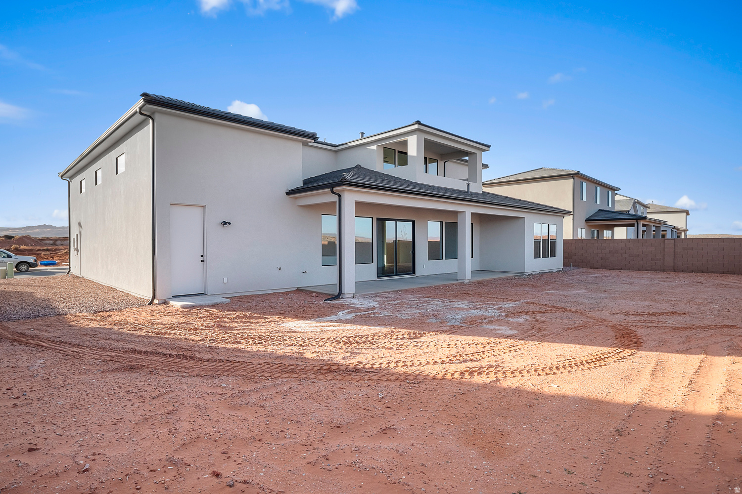 RED SANDS - Residential