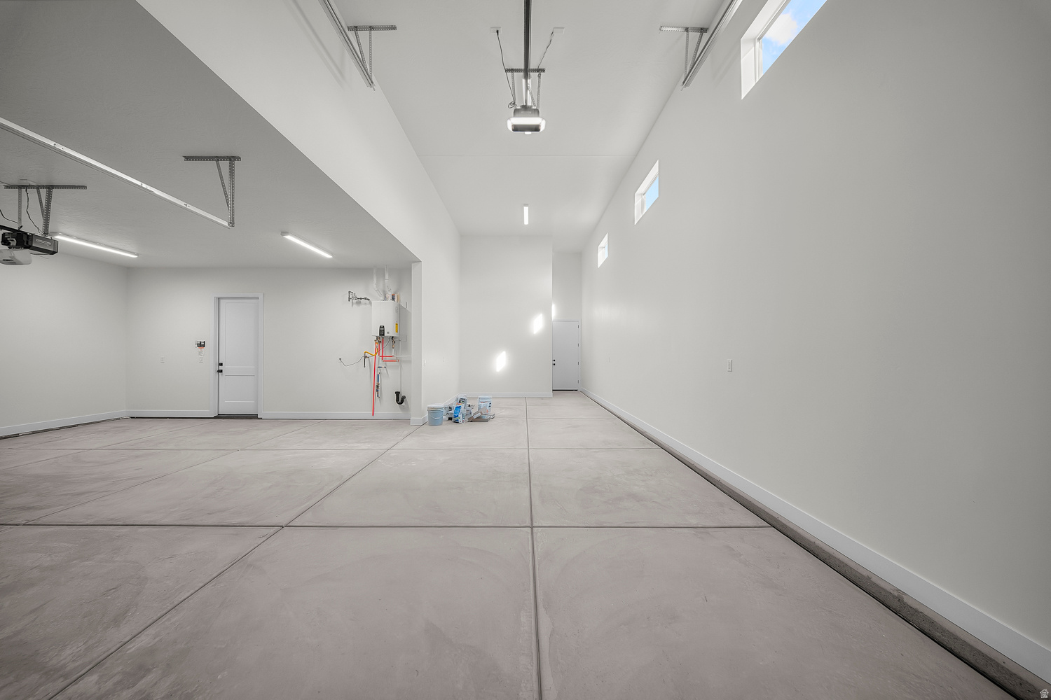 RED SANDS - Residential