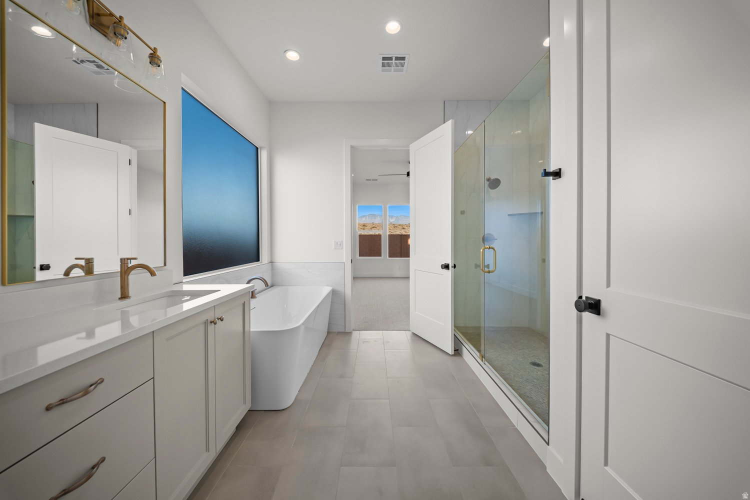 RED SANDS - Residential