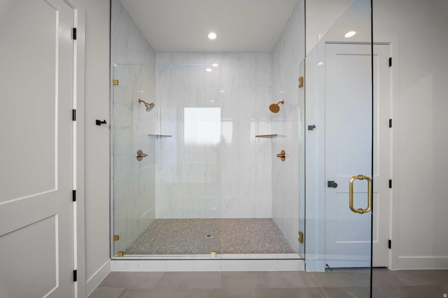 RED SANDS - Residential