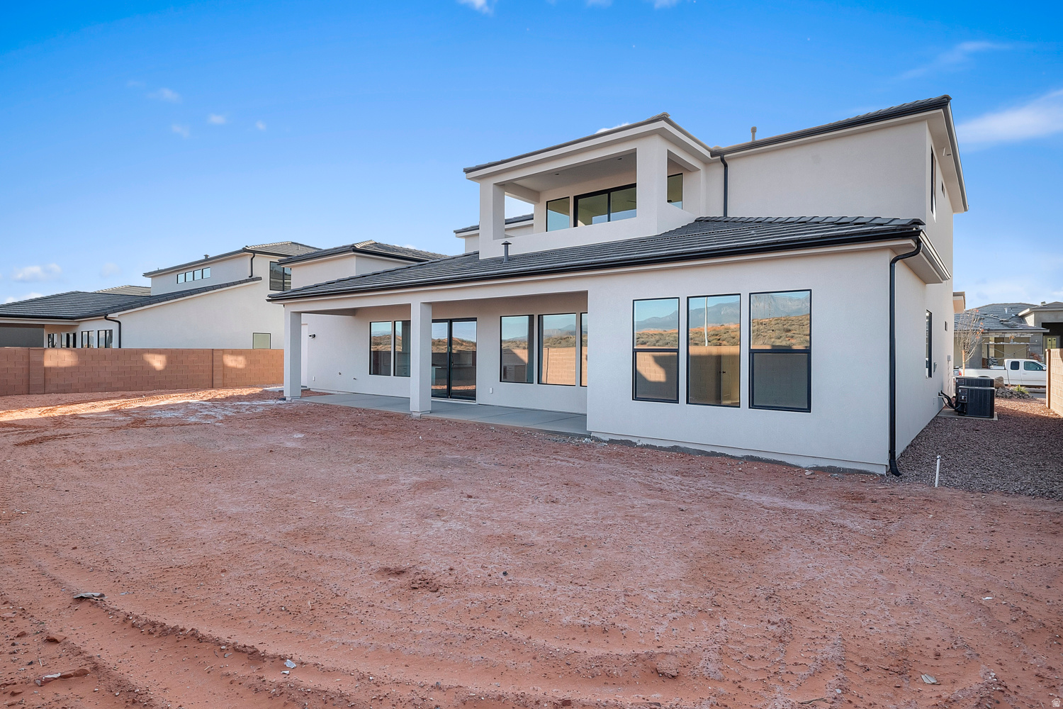 RED SANDS - Residential