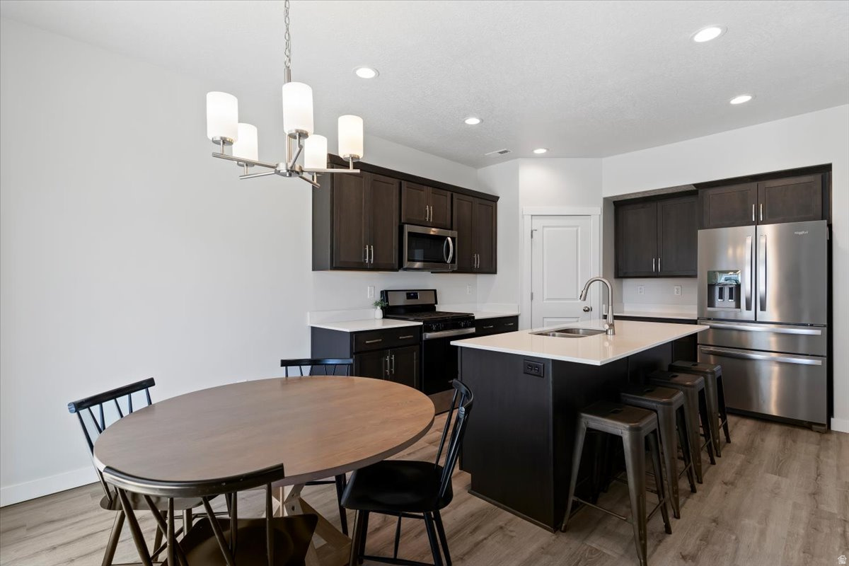 COURTYARD AT GREEN - Residential