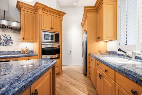 Tiny photo for 2115 E CONNOR PARK CV, Salt Lake City, UT 84109 (MLS # 2138254)