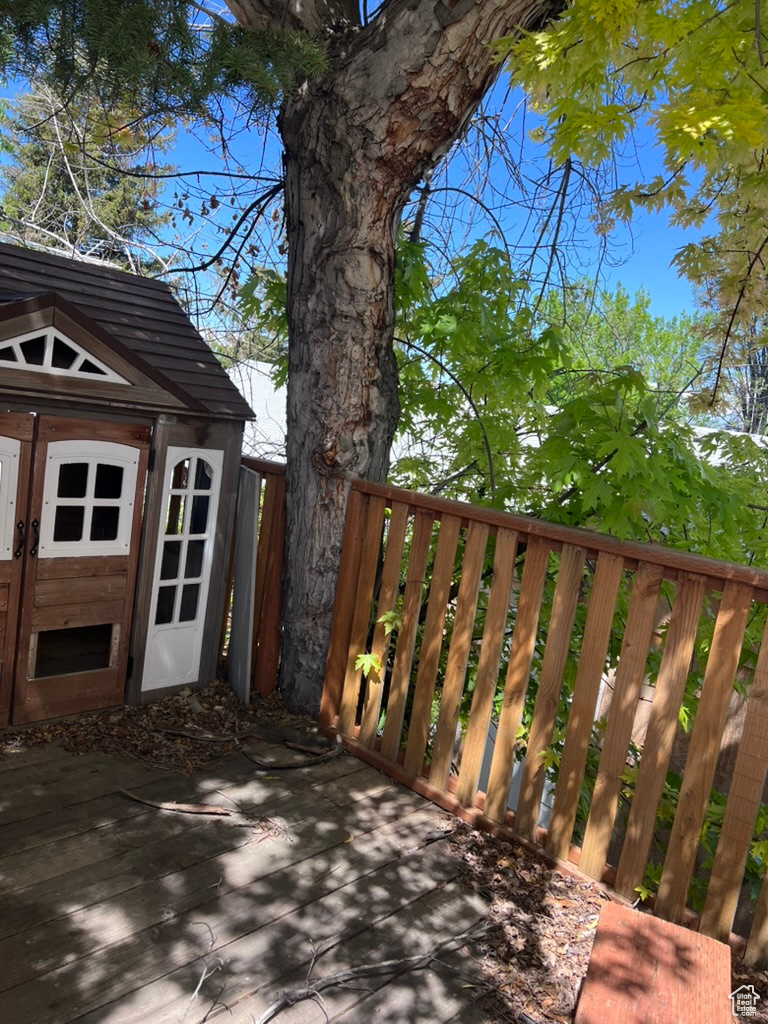 SOUTH SPRINGVILLE TERRACE - Residential