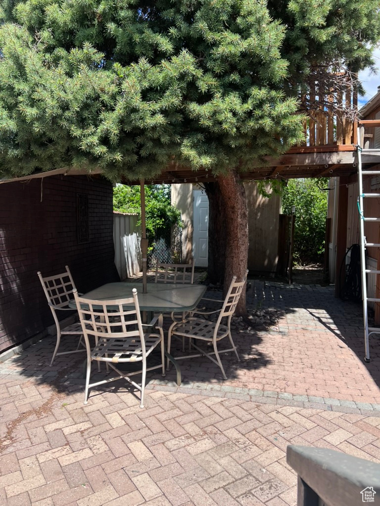 SOUTH SPRINGVILLE TERRACE - Residential