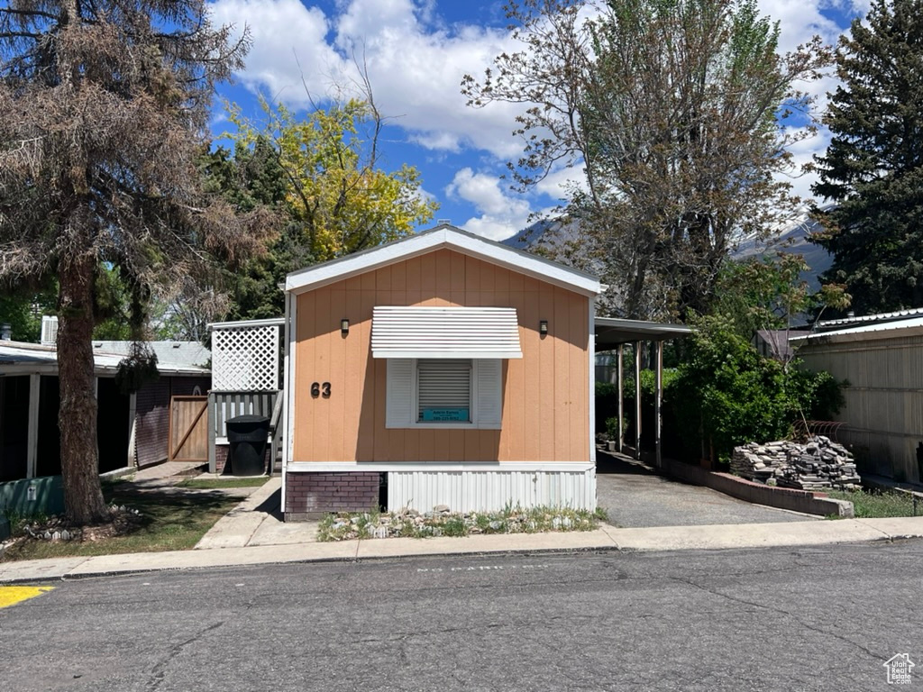 SOUTH SPRINGVILLE TERRACE - Residential