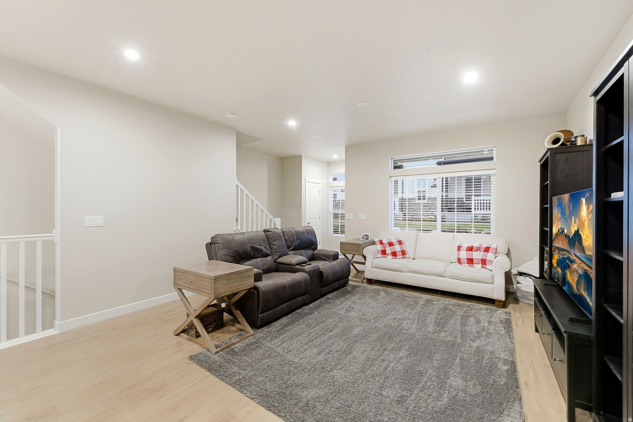 VILLAGES AT WESTRIDG - Residential