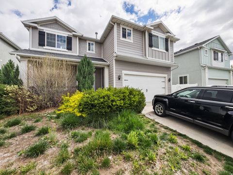 Photo of 42 N RUE BORDA, Vineyard, UT 84059 (MLS # 2151792)