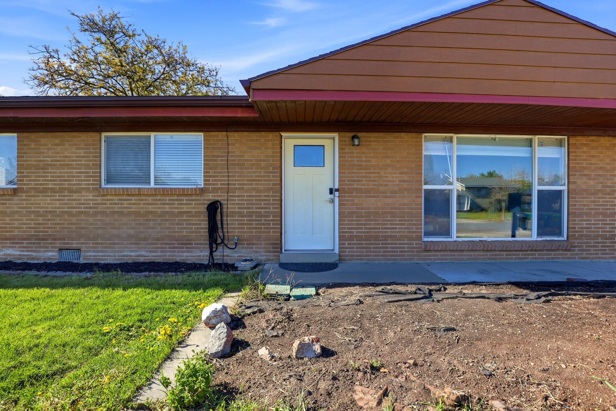 AUBURN GARDENS - Residential