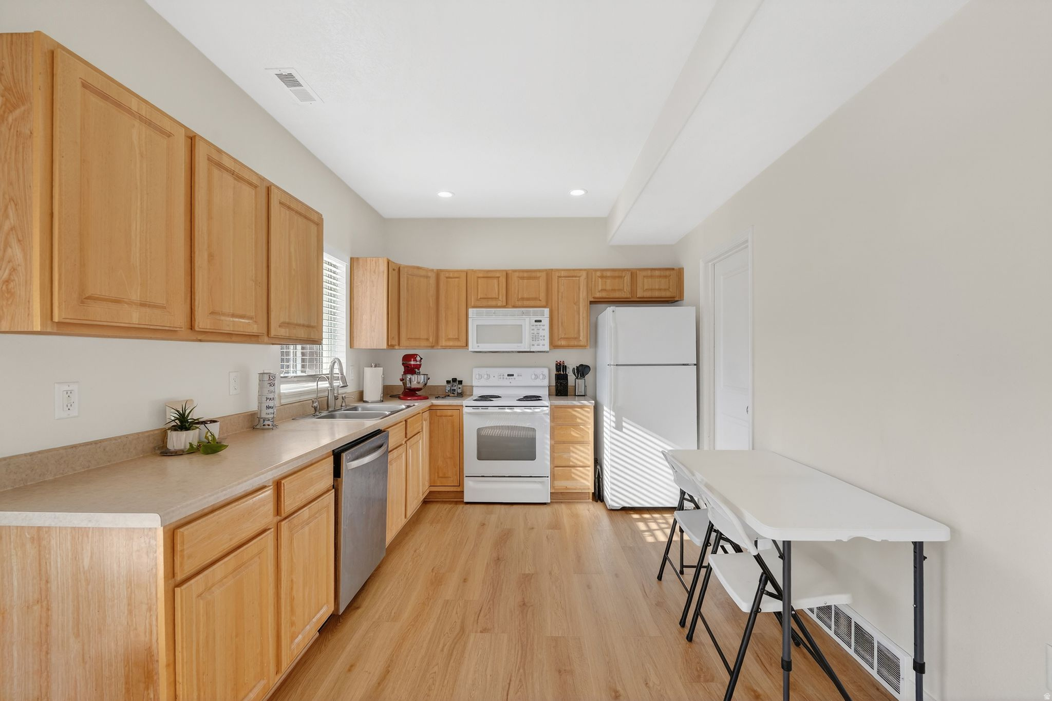 BOULDERS AT ROSECRES - Residential