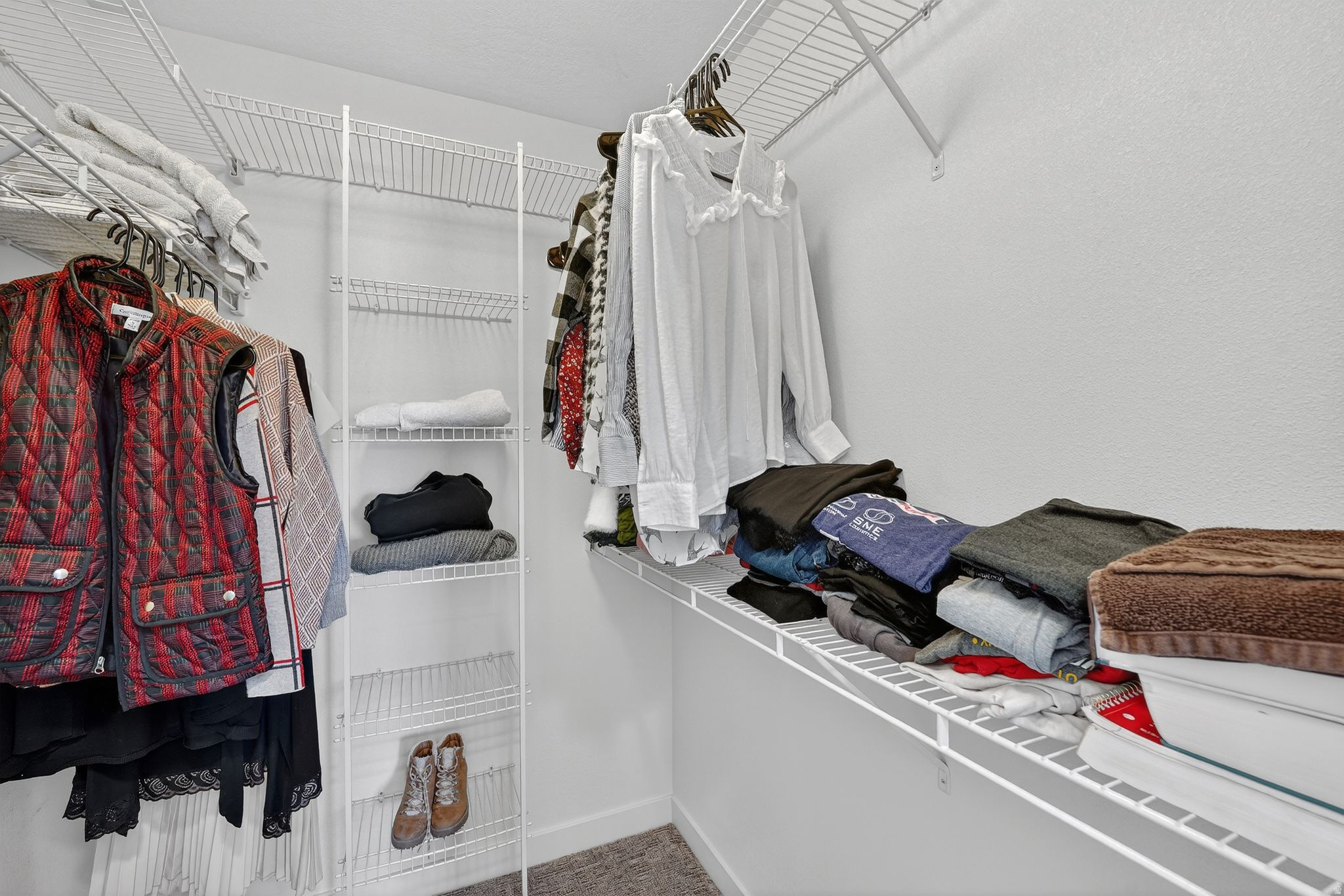 BOULDERS AT ROSECRES - Residential