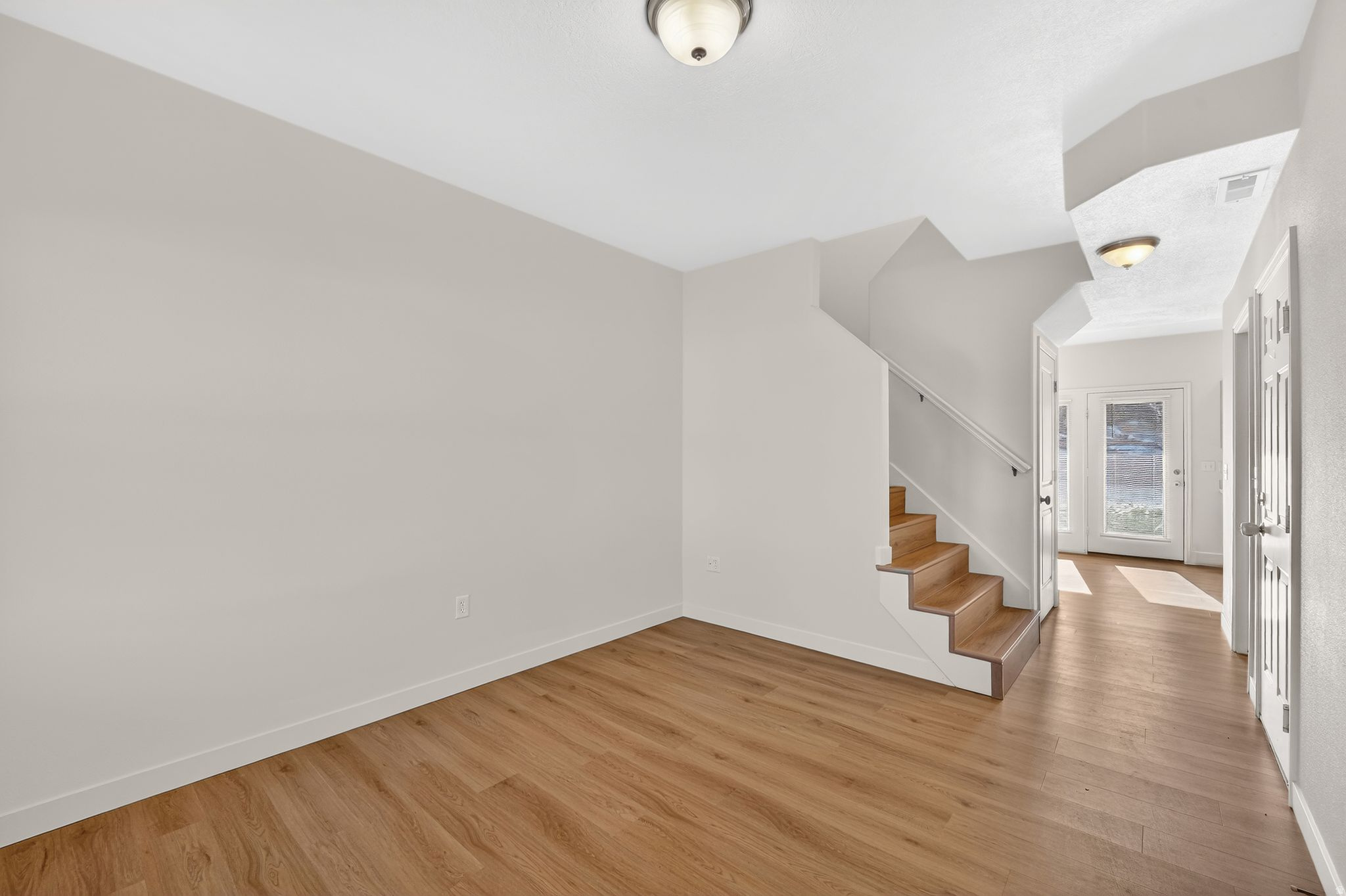 BOULDERS AT ROSECRES - Residential