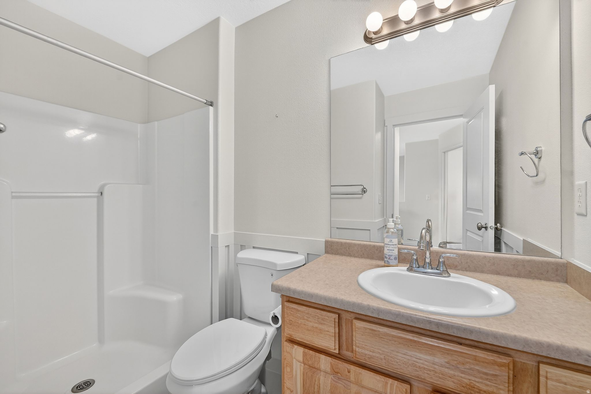 BOULDERS AT ROSECRES - Residential