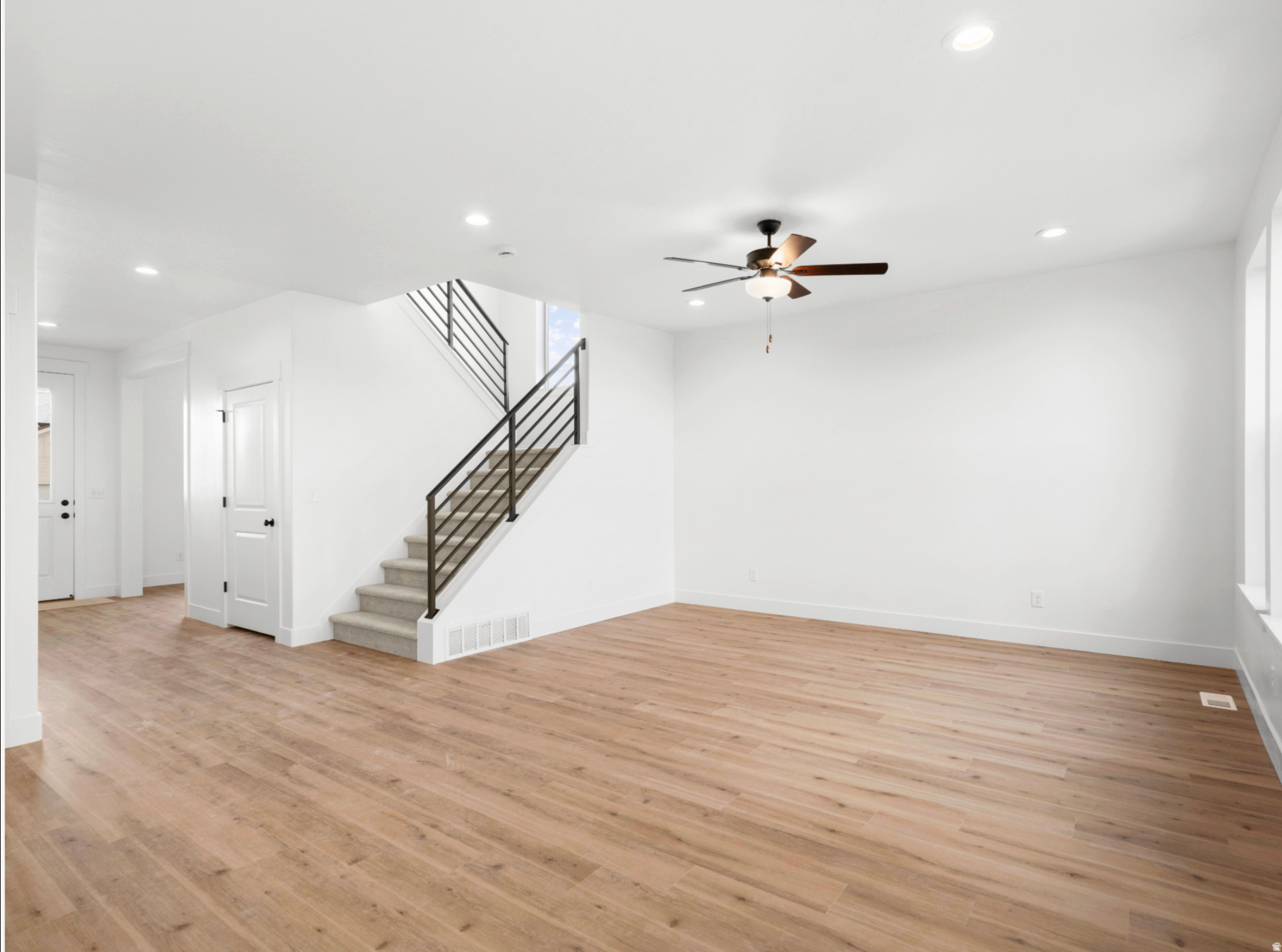 MAPLETON HEIGHTS - Residential