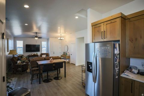Tiny photo for 3023 W 625 N, Hurricane, UT 84737 (MLS # 2127921)