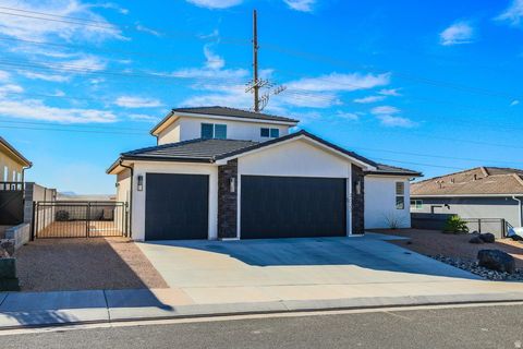 Tiny photo for 3023 W 625 N, Hurricane, UT 84737 (MLS # 2127921)