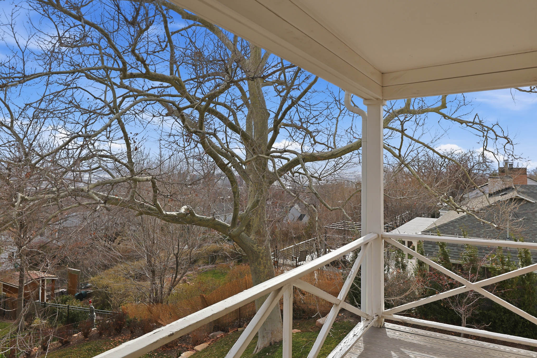 THE AVENUES - Residential