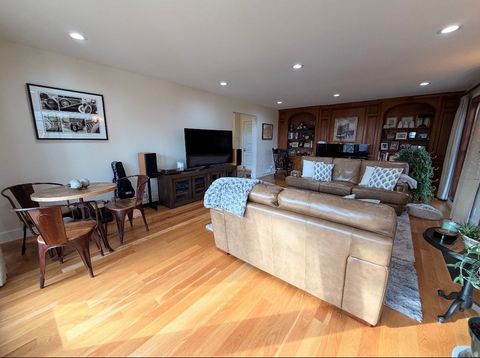 Tiny photo for 786 E ELEVENTH AVE N, Salt Lake City, UT 84103 (MLS # 2140446)