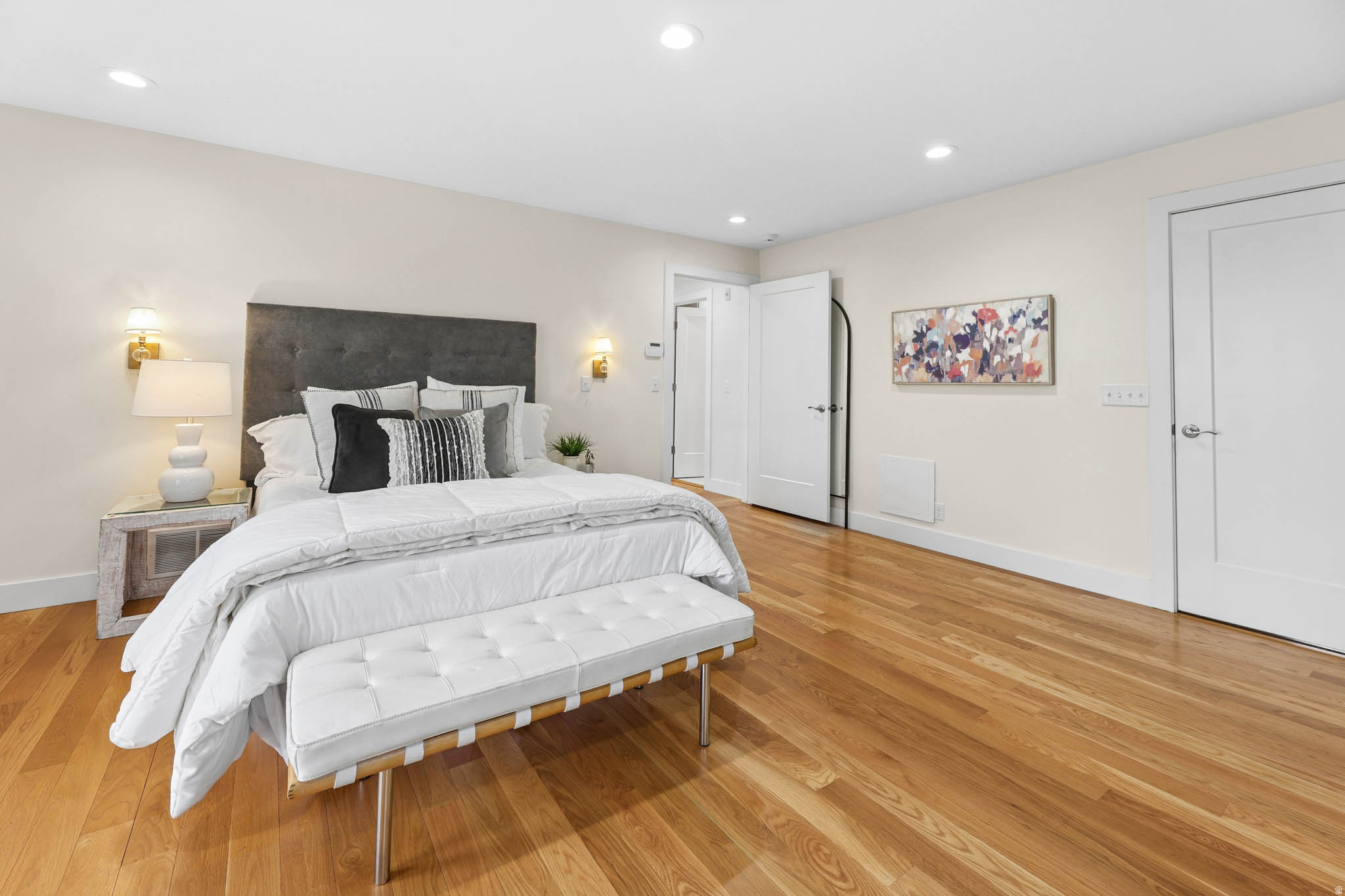 THE AVENUES - Residential