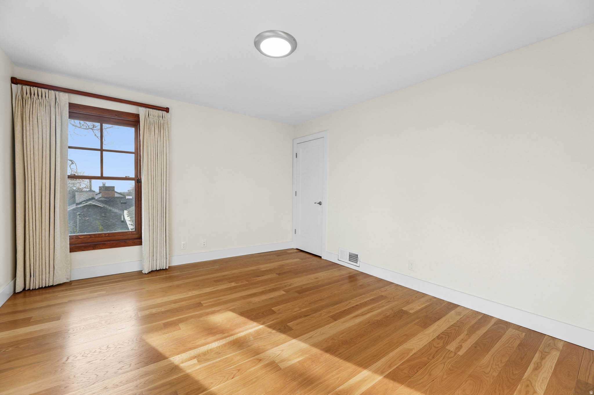 THE AVENUES - Residential